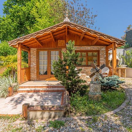 Montevrain Cottage Exterior foto
